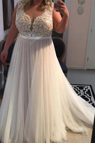 products/ivory_a_line_sleeveless_tulle_plus_size_prom_dress_with_lace_5f7fceef-616d-4167-9256-7c43837eec83.jpg