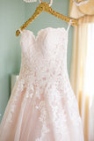 Light Pink Sweetheart Wedding Gown Tulle Beach Wedding Dress Lace Appliqued Bridal Dress N129