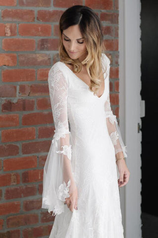 products/romantic_Lace_Wedding_Dresses_with_Sleeves.jpg