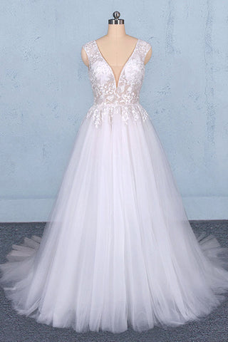 products/sexy_v_neck_tulle_wedding_dress_with_lace_appliques.jpg