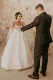 Ivory Sleeveless Beach Wedding Dresses Floor Length Satin Spaghetti Straps Bridal Dresses N2490