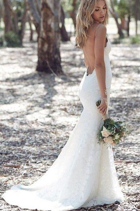 Spaghetti Strap Lace Beach Wedding Dresses Backless V-Neck Sweep Train Long Bridal Dresses N1510