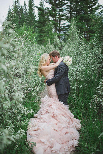 Gorgeous Sweetheart Ruffles Pleats Mermaid Wedding Dresses with Beading N546
