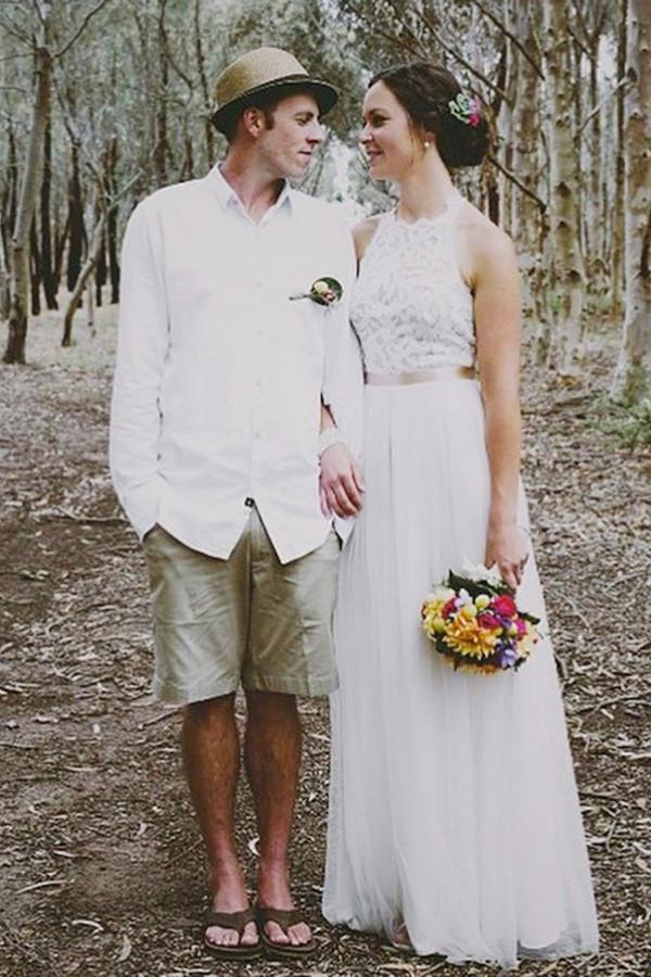 Jewel Sleeveless Lace Tulle Beach Wedding Dresses